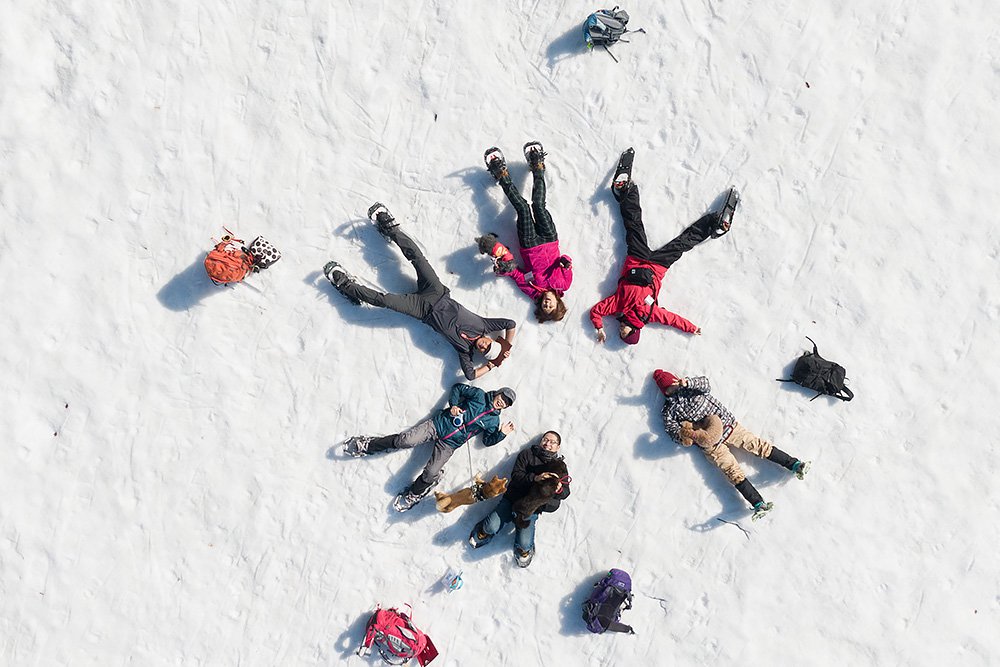 愛犬とスノーシューハイク